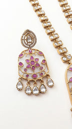 Jaal necklace with earrings -Ruby