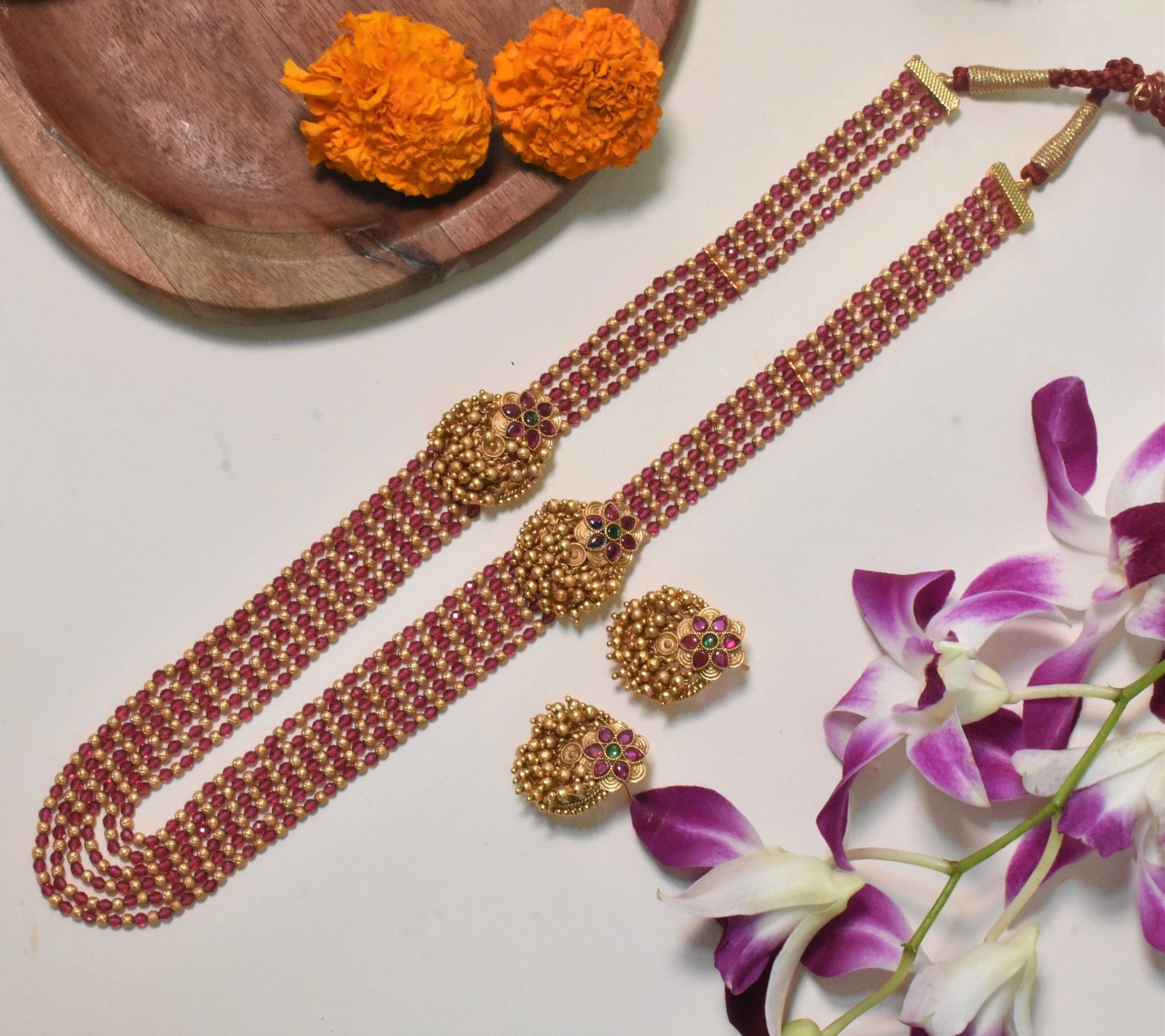 Long necklace Gold Forming pendant and earrings
