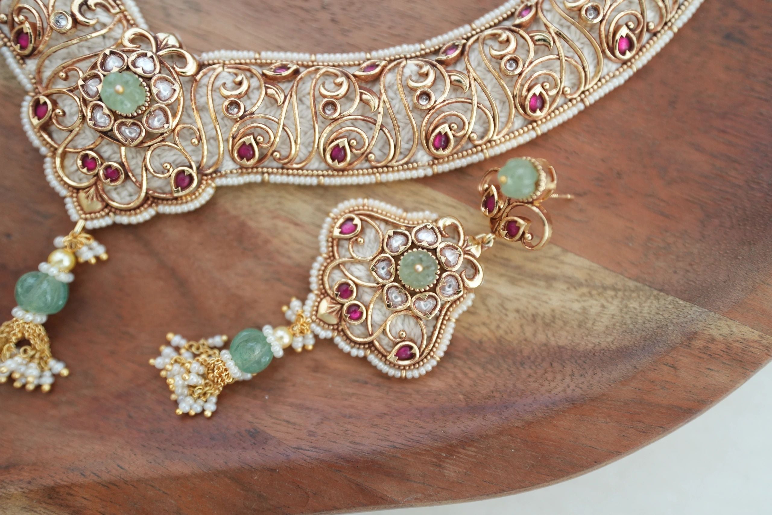 Premium Necklace set White