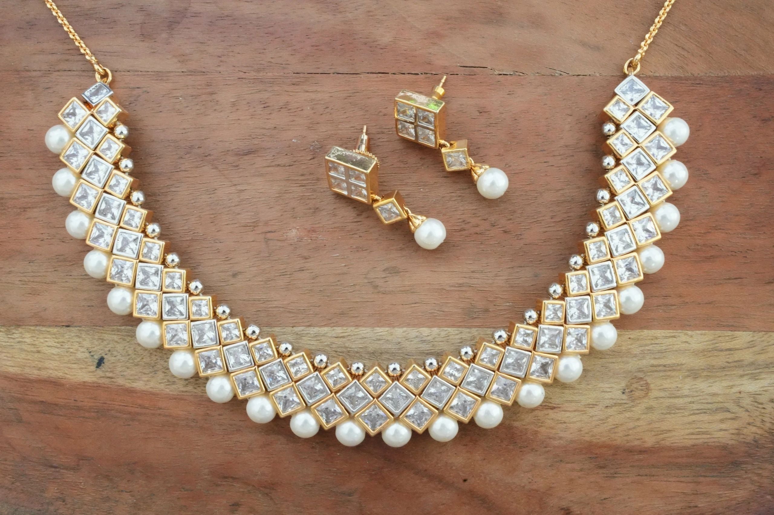 2 Tone AD Necklace set