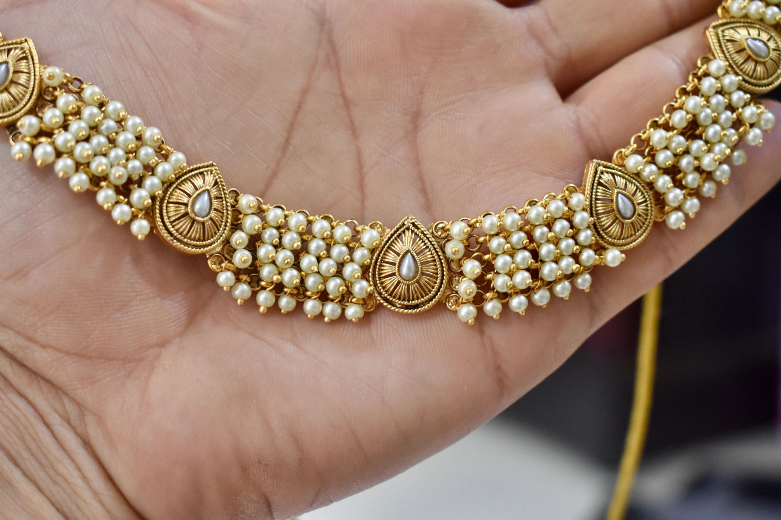 Moti Ratnam 3.0 Gajra Necklace Plain White