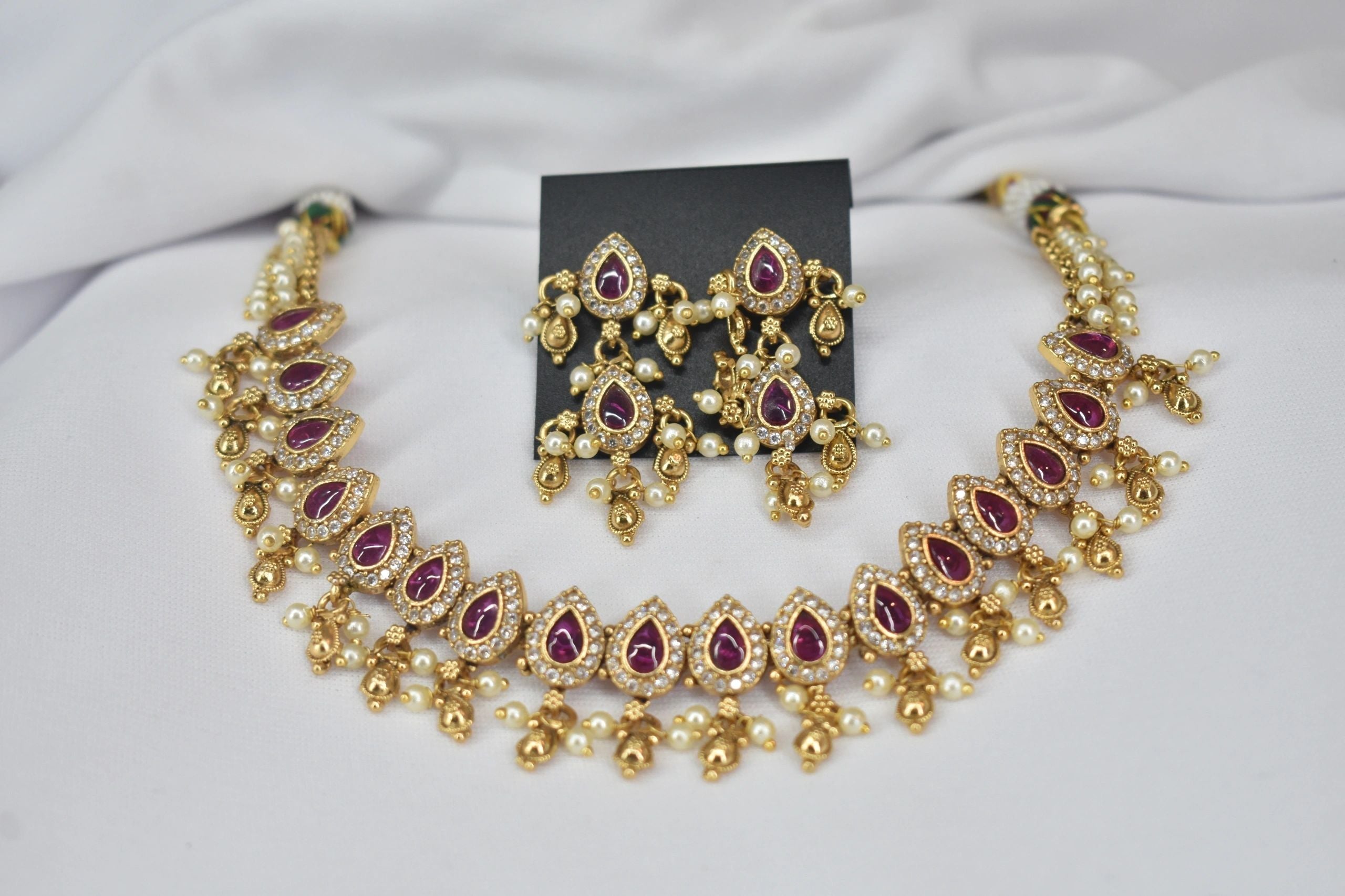 Moti Ratnam necklace set
