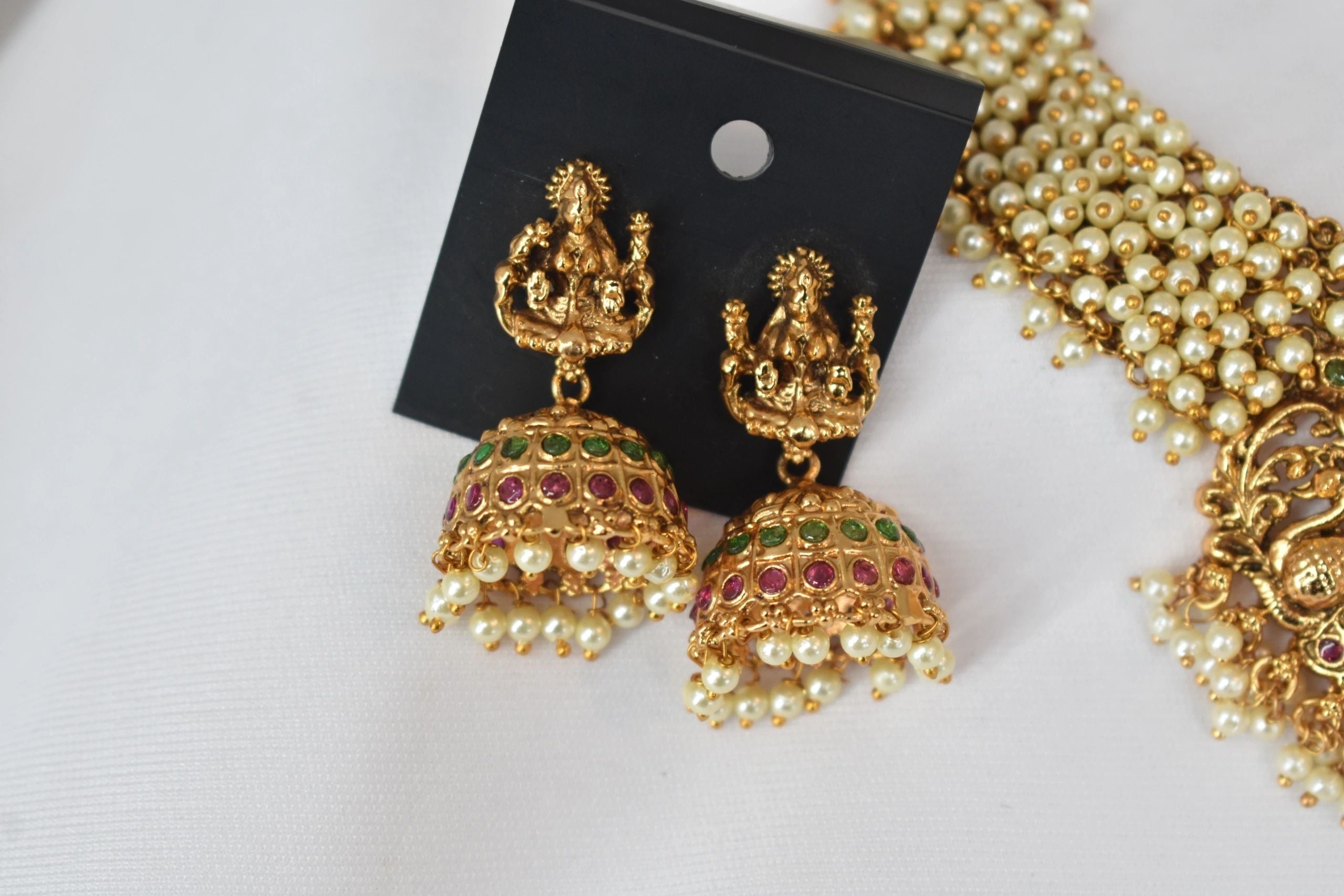 Moti Varnika 2.0 necklace set