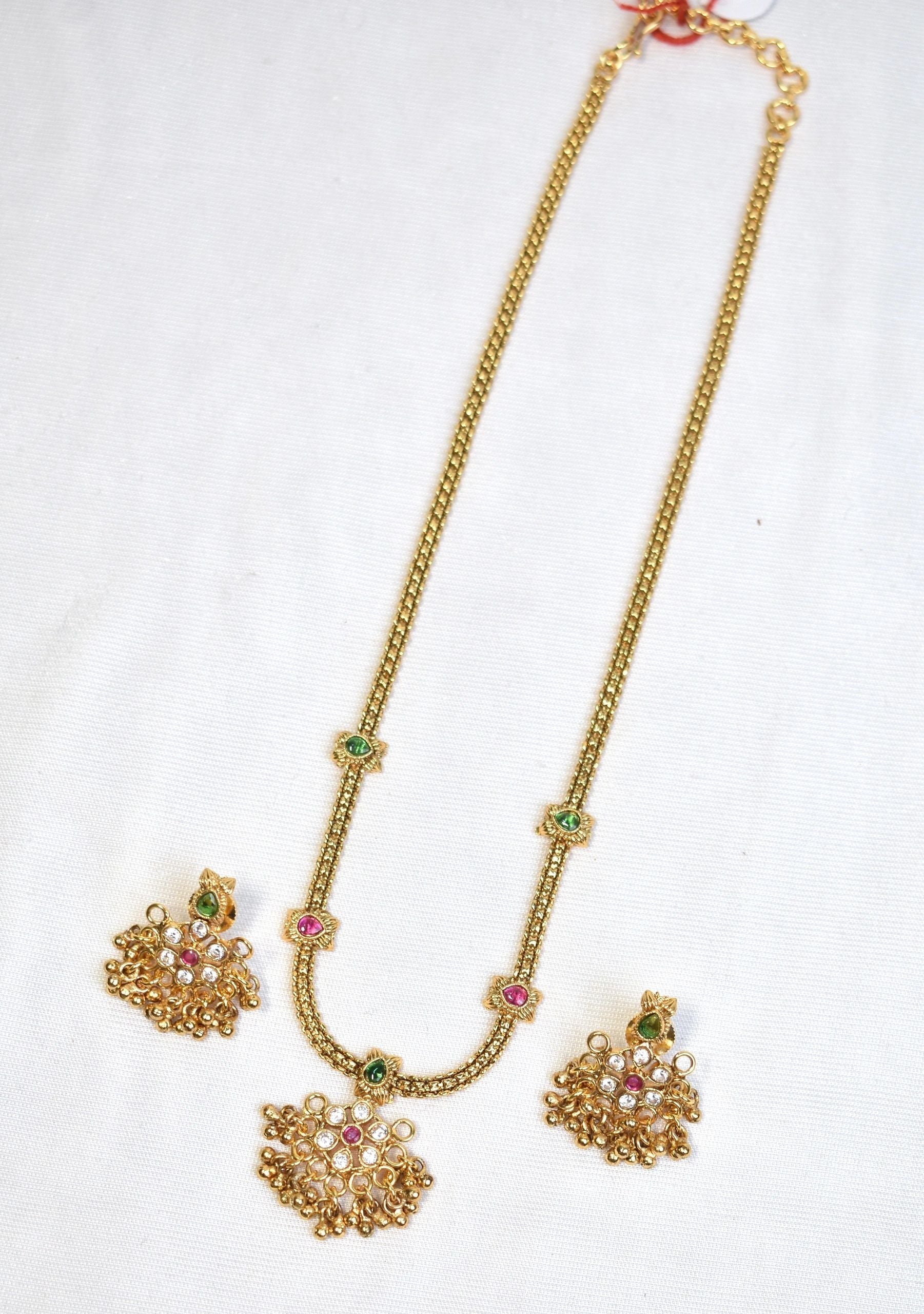 Floral Design Necklace with earrings Gold Plated (20")