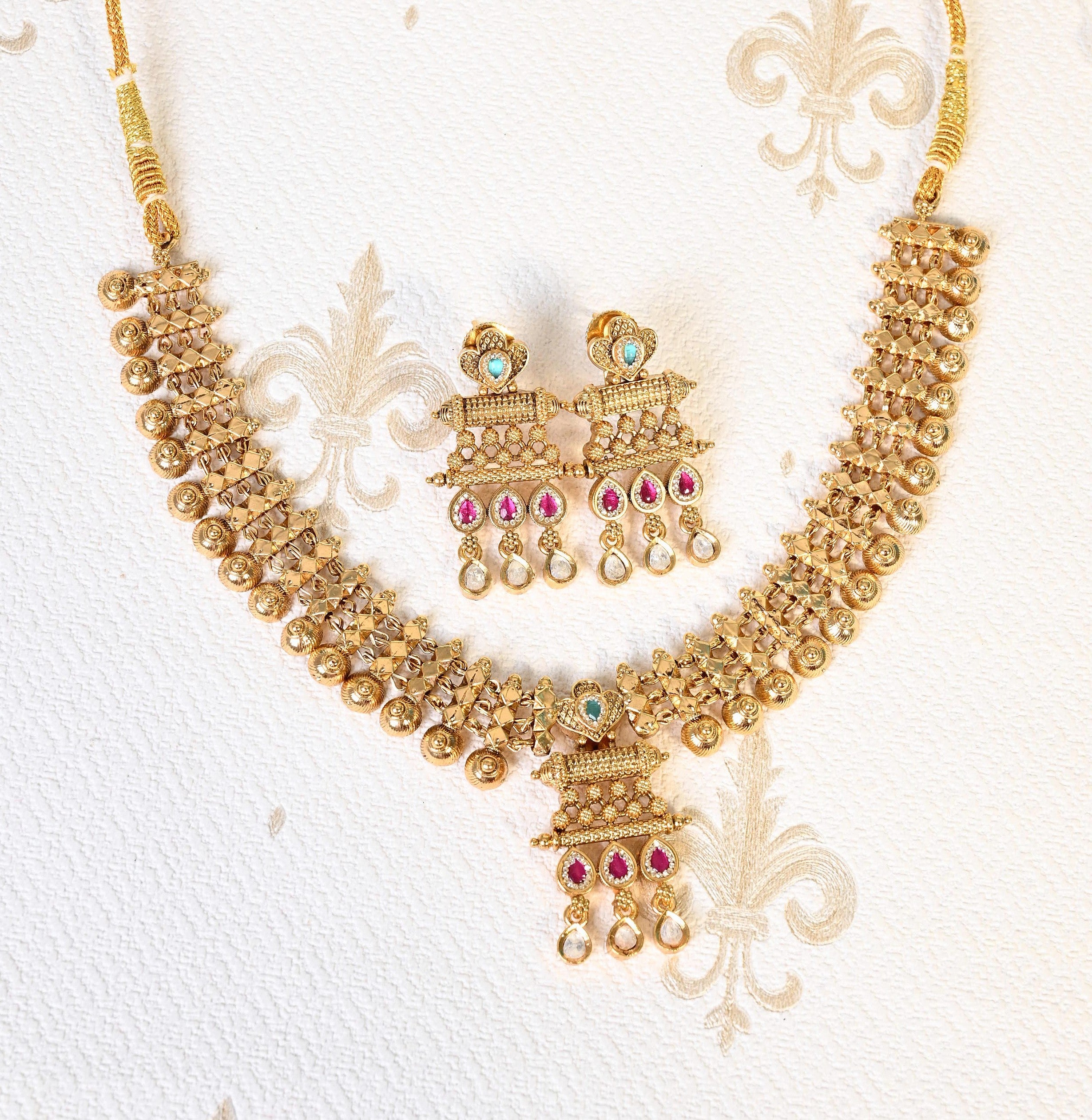 Rajwadi Festive necklace set