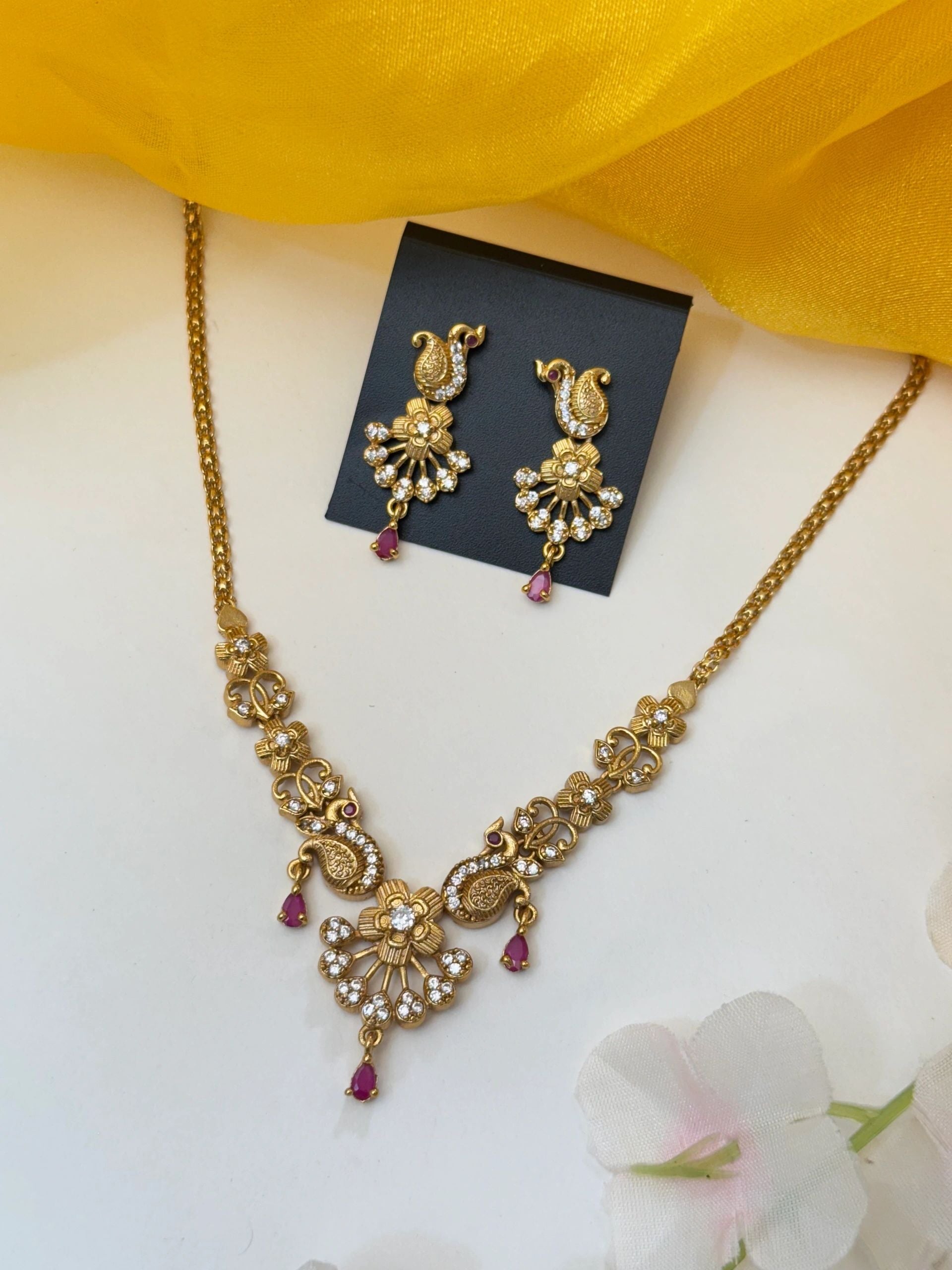 Short Peacock Gold plated Ruby Necklace