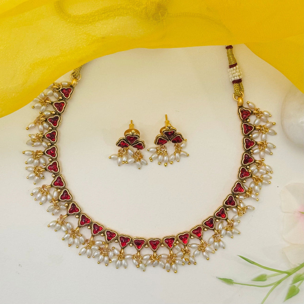 Ruby Stone Short Necklace with pearl danglings