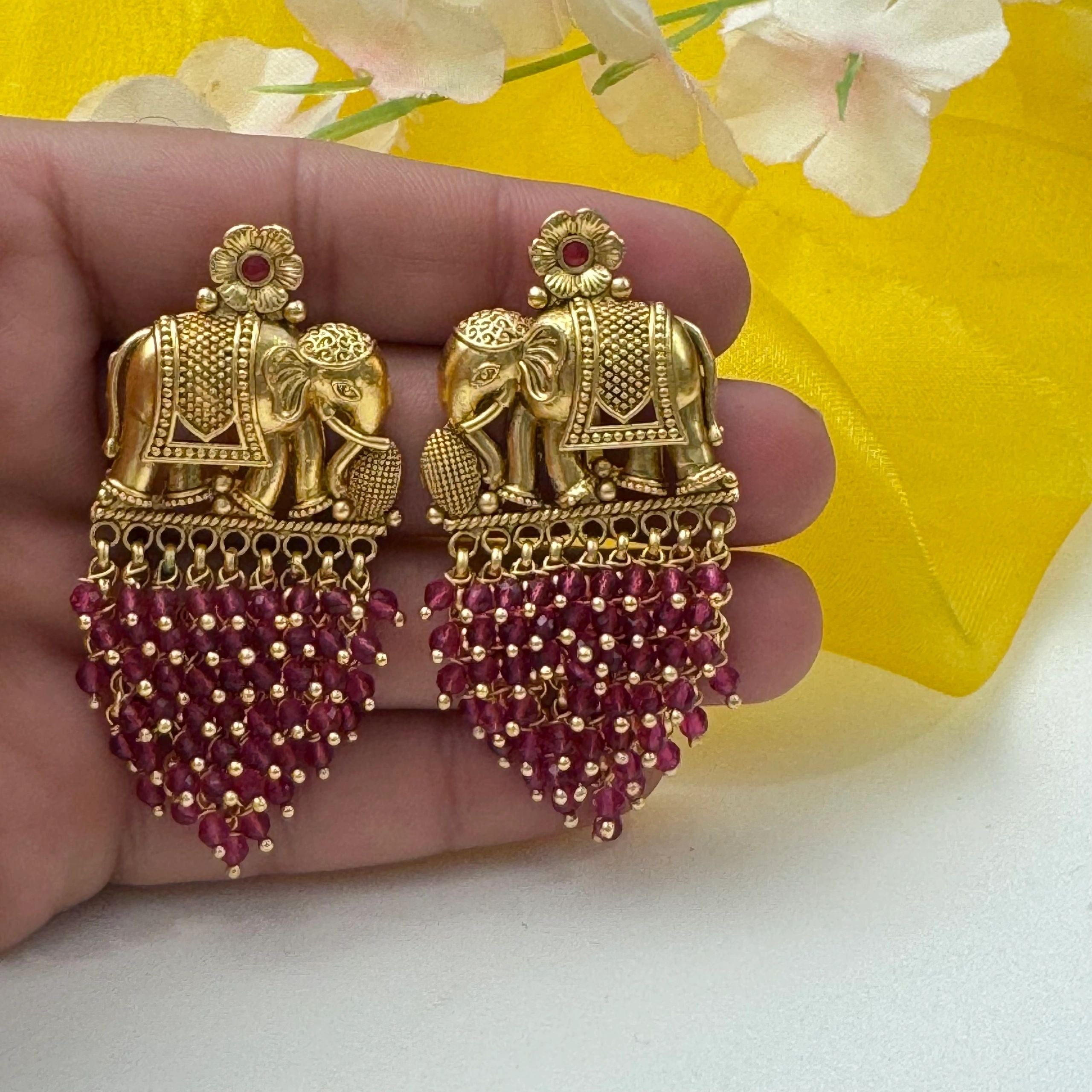 Elephant earrings Ruby R2