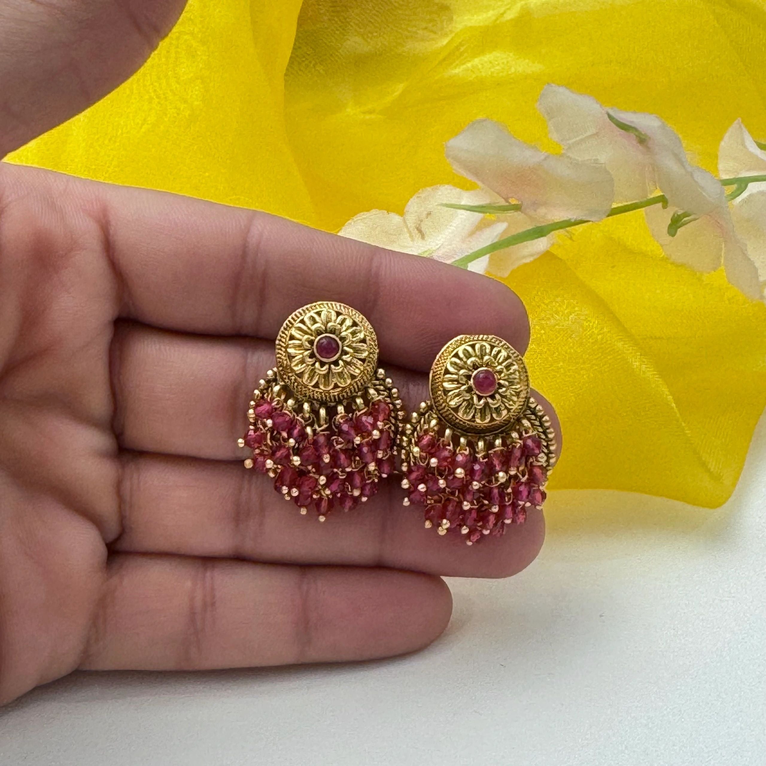 Gold forming earrings Ruby