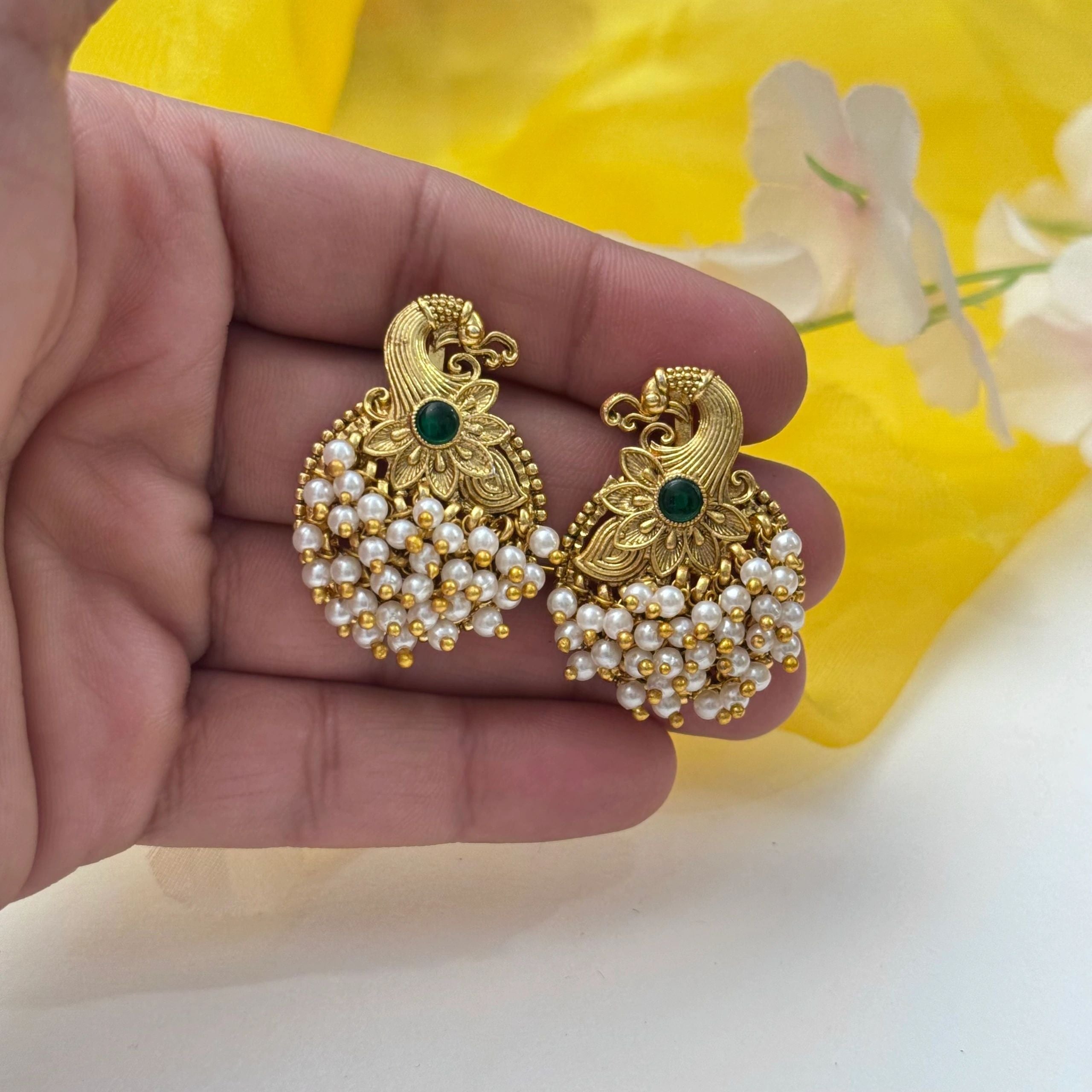 Peacock Pearl earrings Green r2