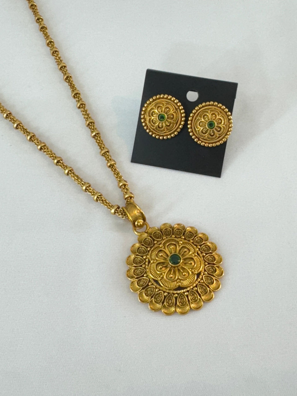 Suvarna Ratna 1.0 necklace set 20-22â€