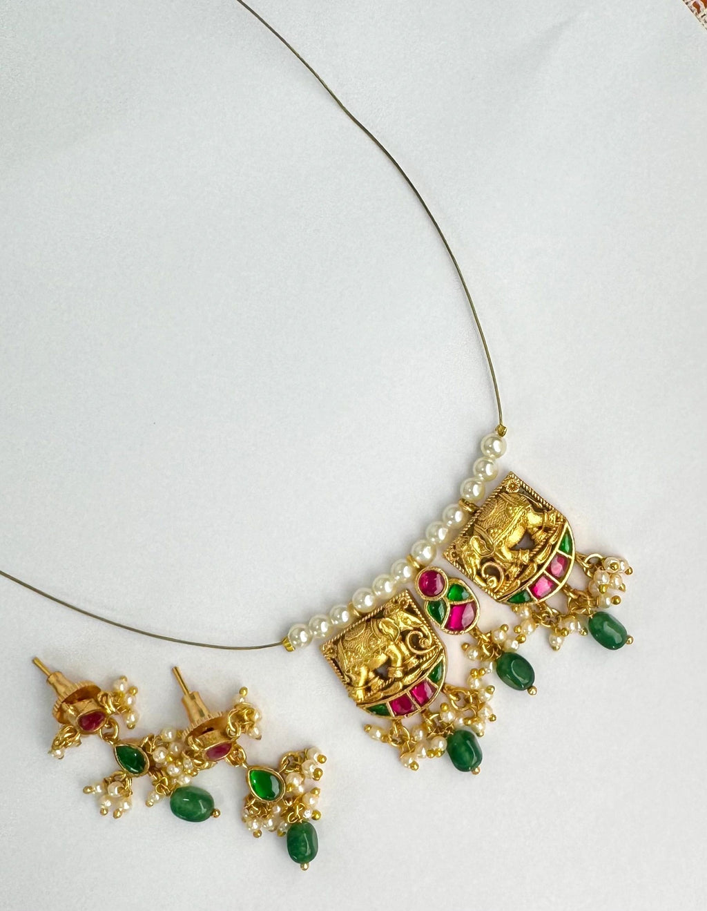 Invisible Chain Pendant set