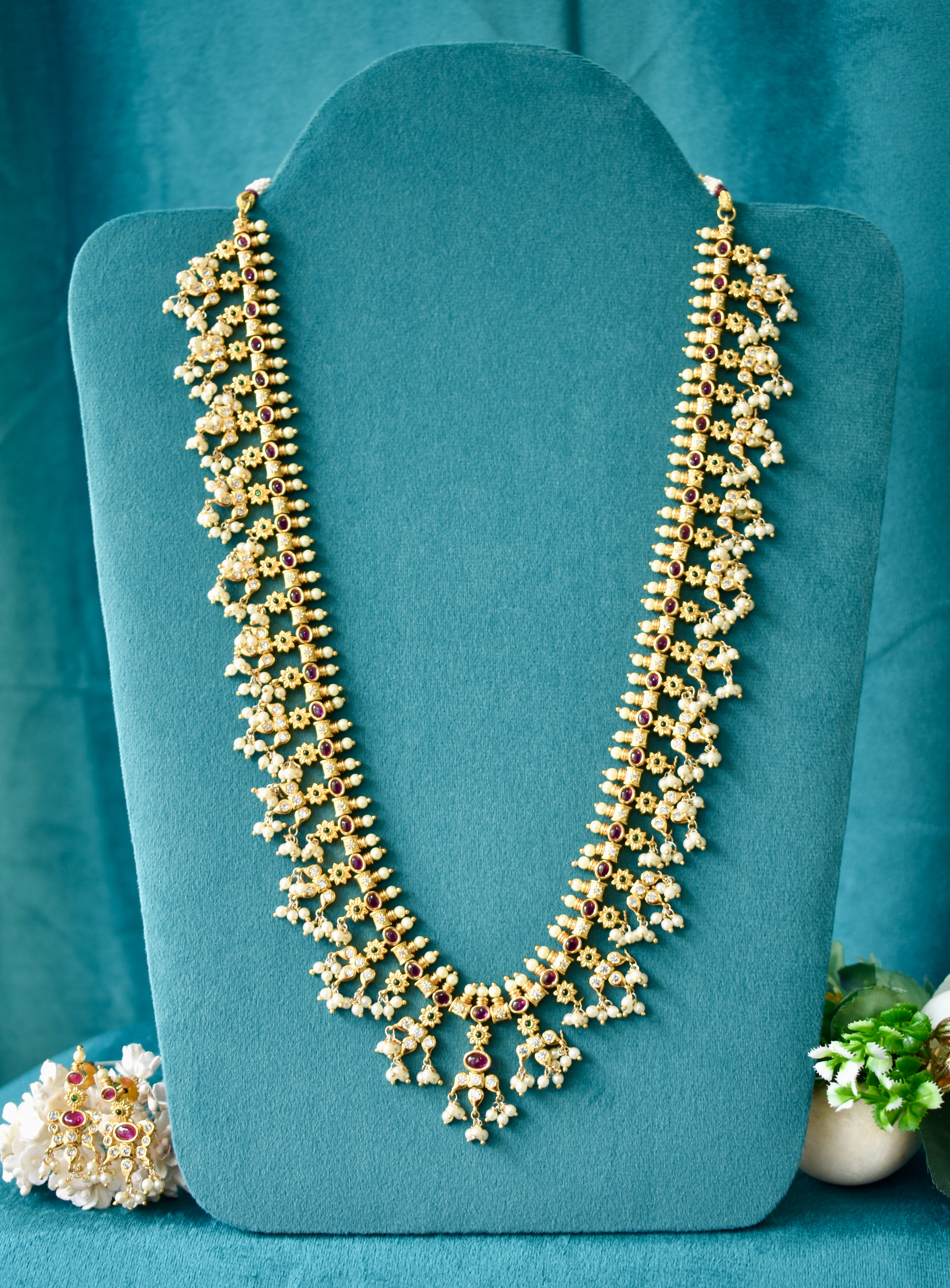Long Pearl necklace set with earrings (Pink)