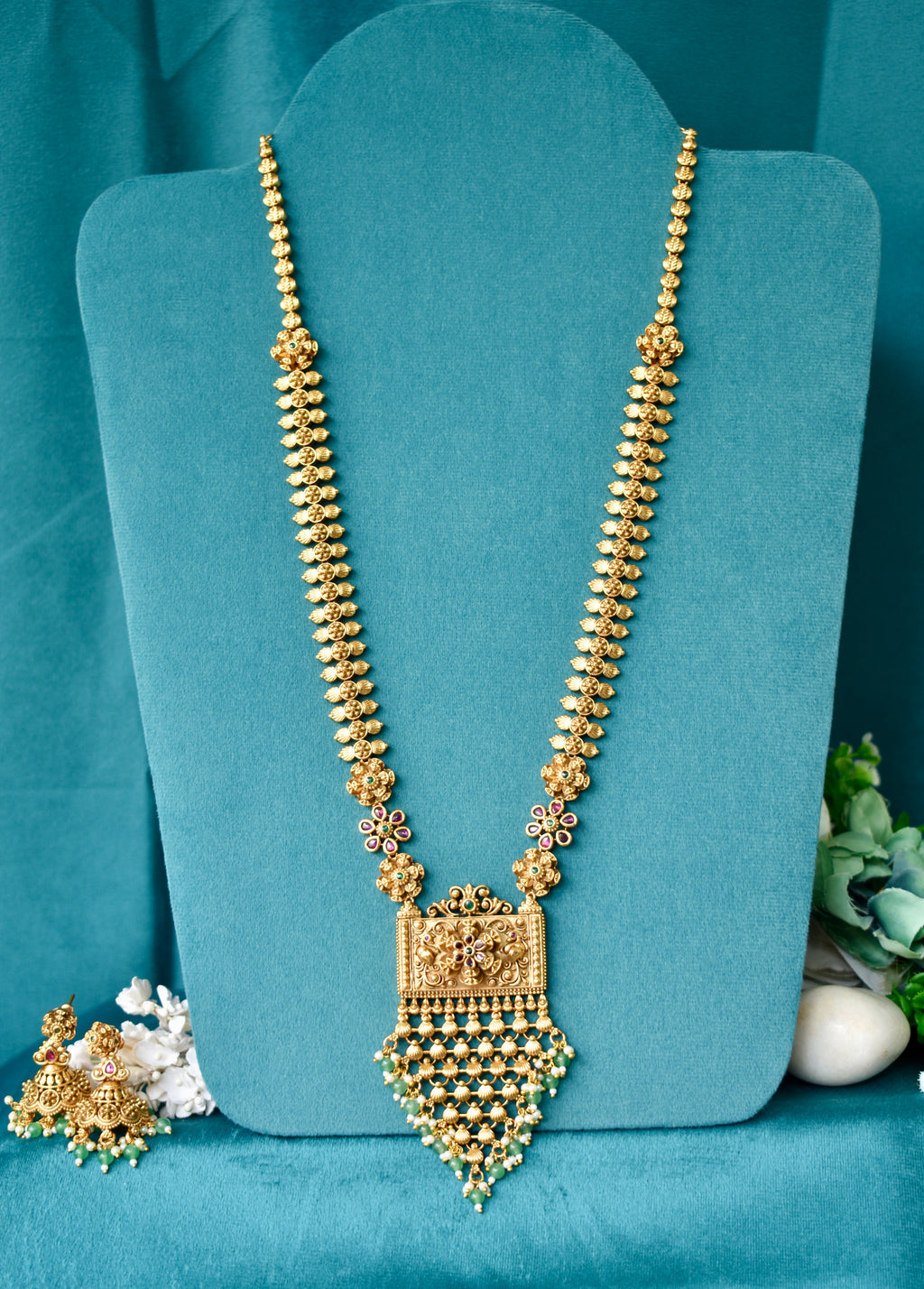 Suvarna Ratnam 8.0 necklace set