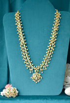 Long Pearl necklace set with earrings (Green)