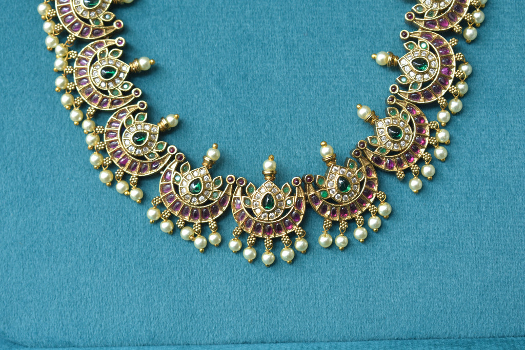 Chandrakor Necklace set