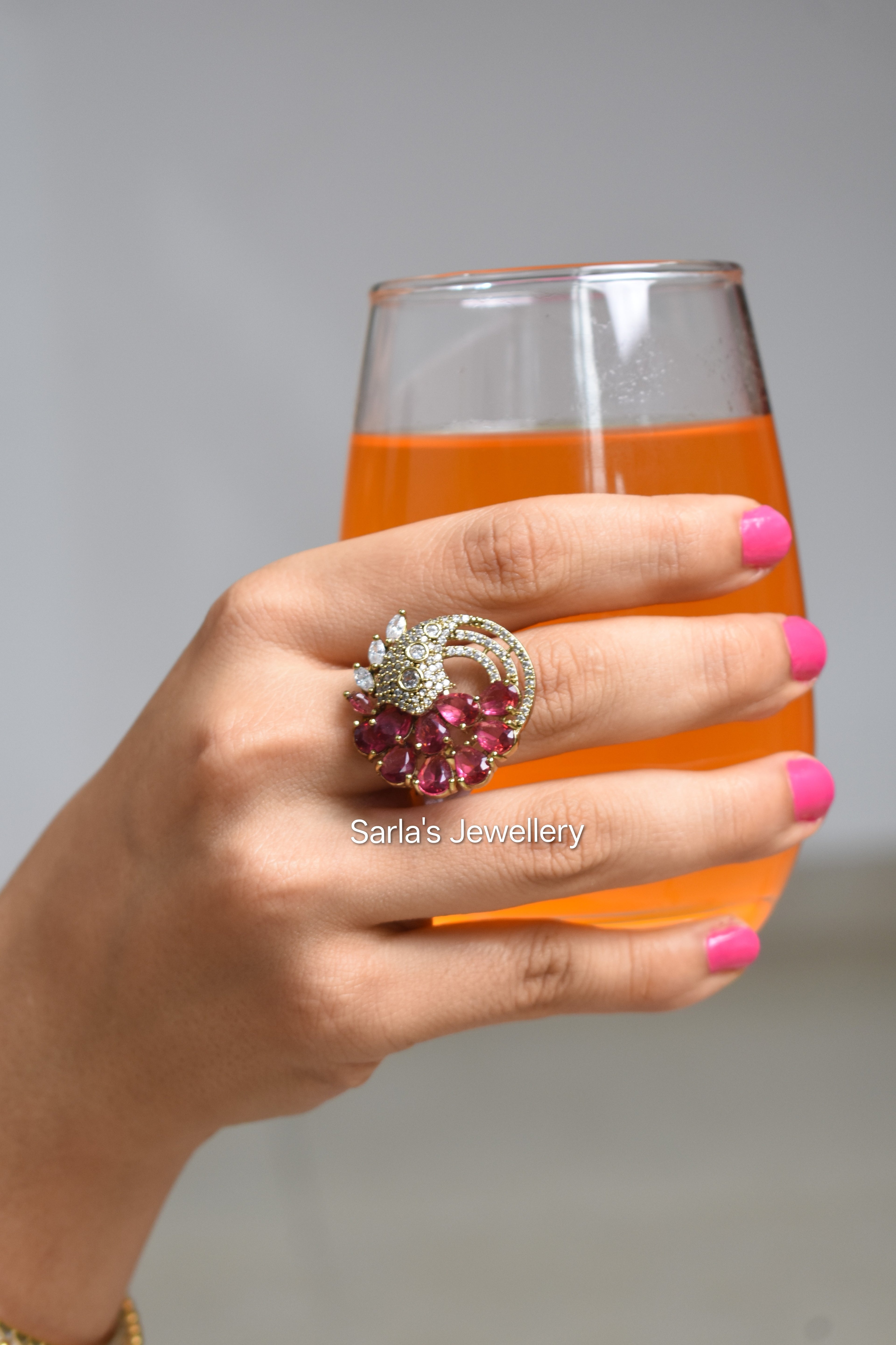 Finger rings