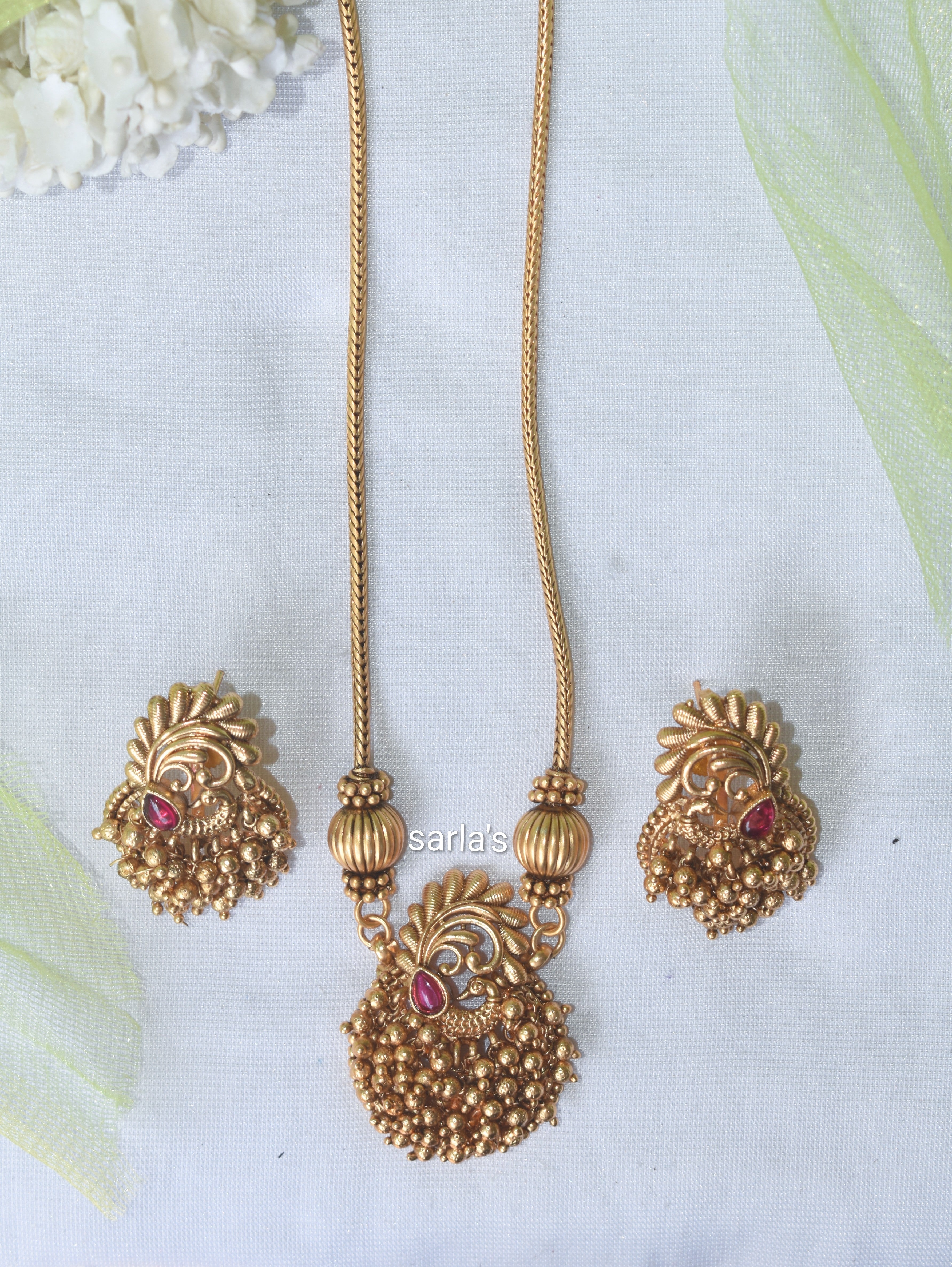 Peacock motiff gold beads necklace set