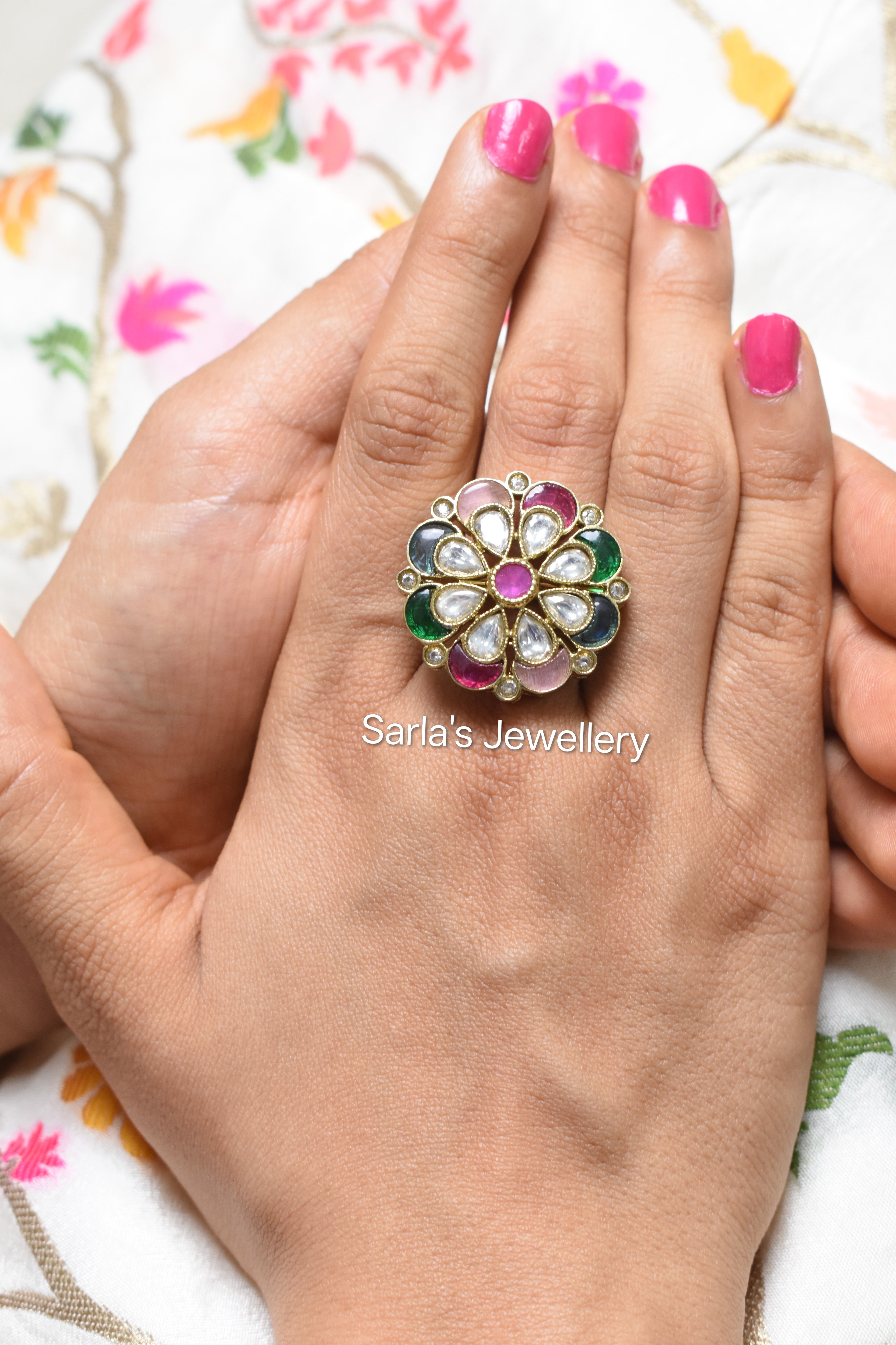 Finger rings