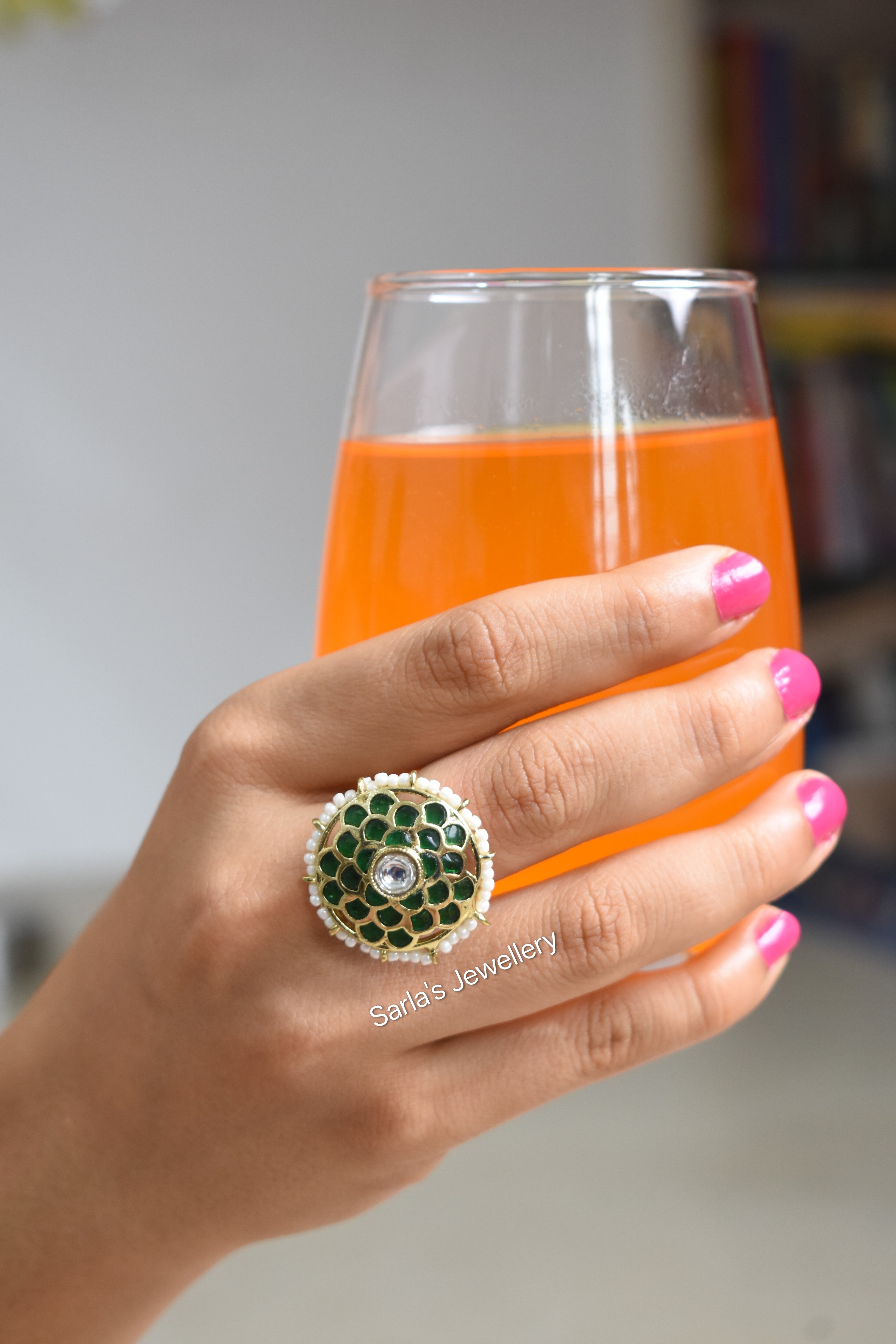 Finger rings