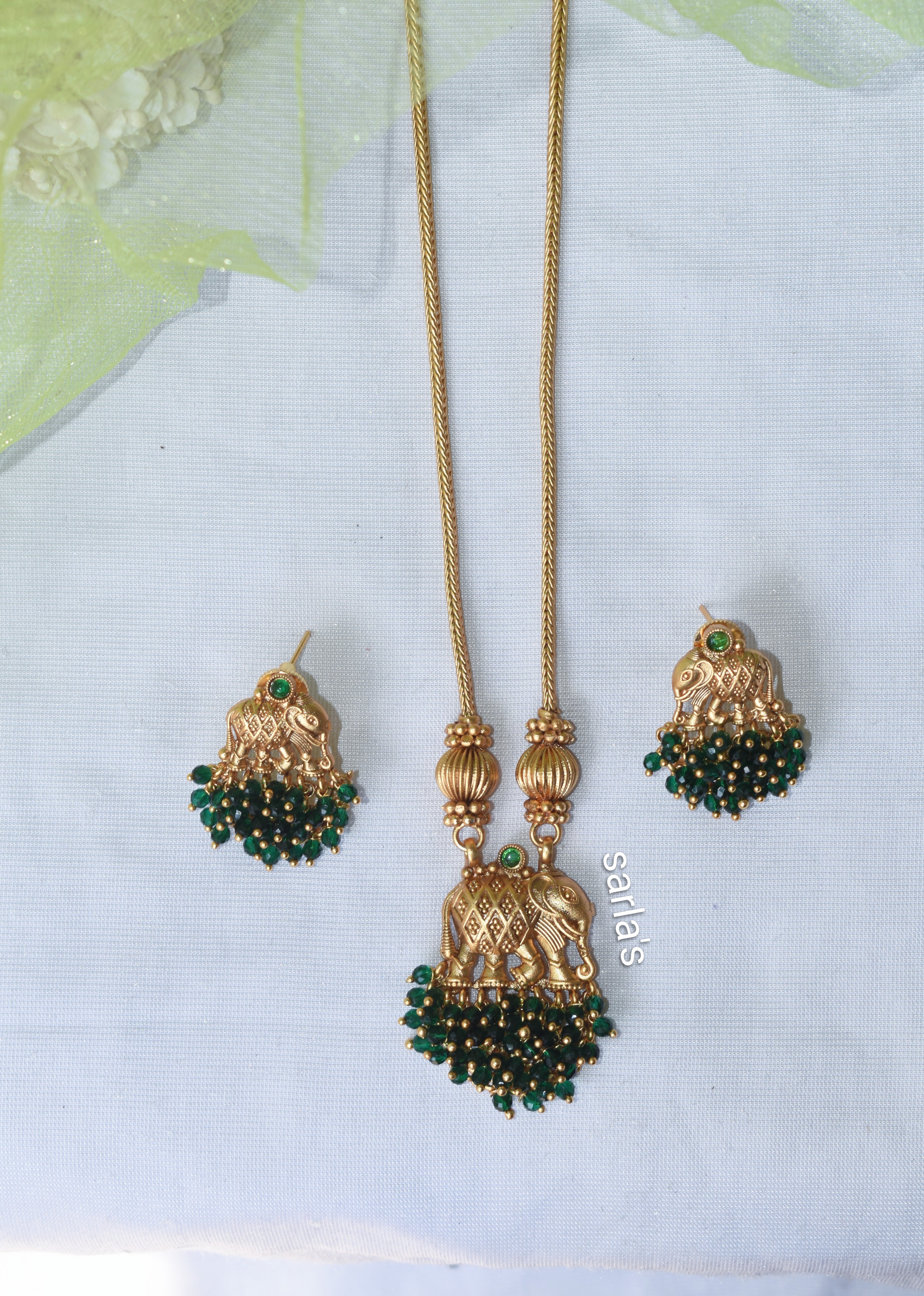 Gajraaj Emerald Drop Pendant Set