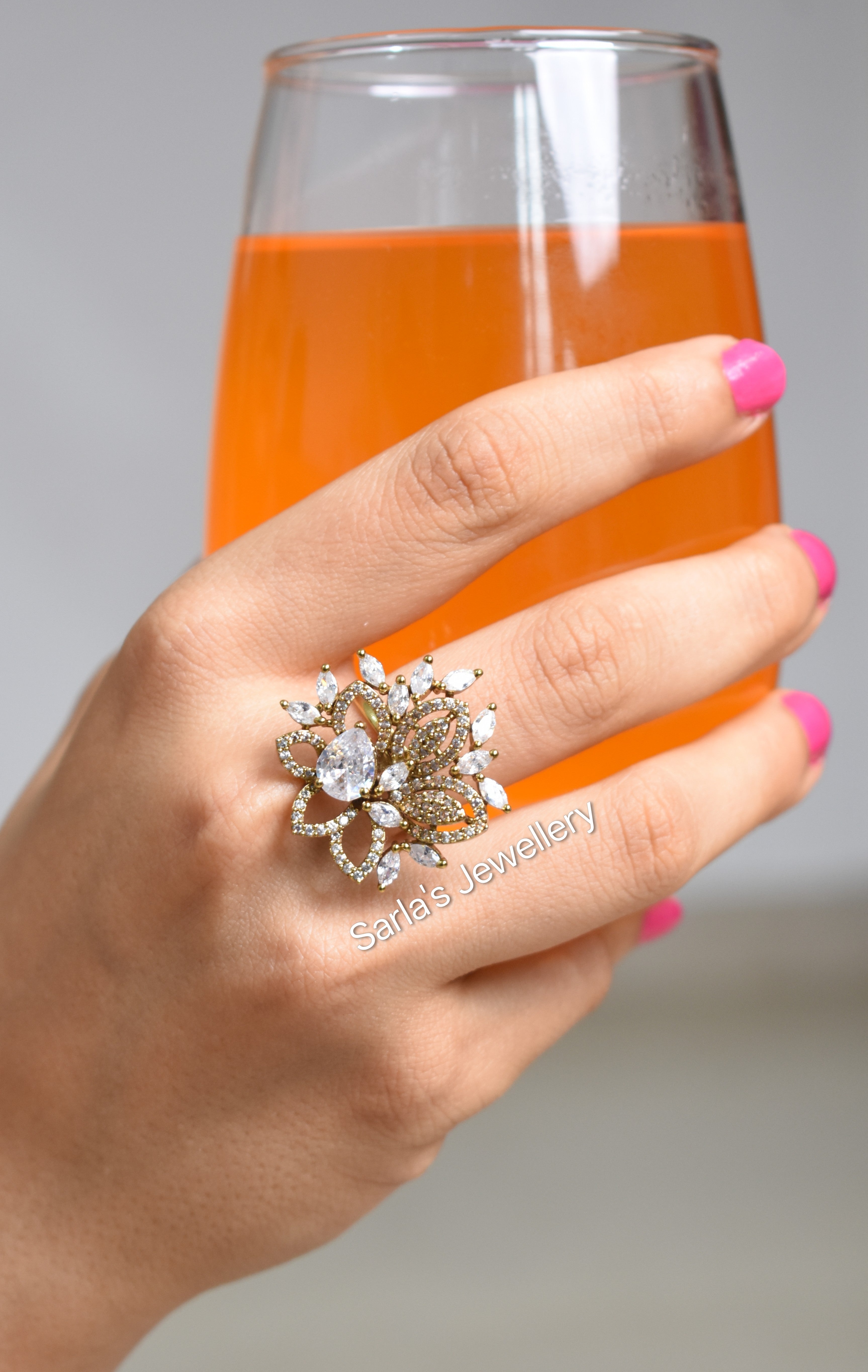 Finger rings