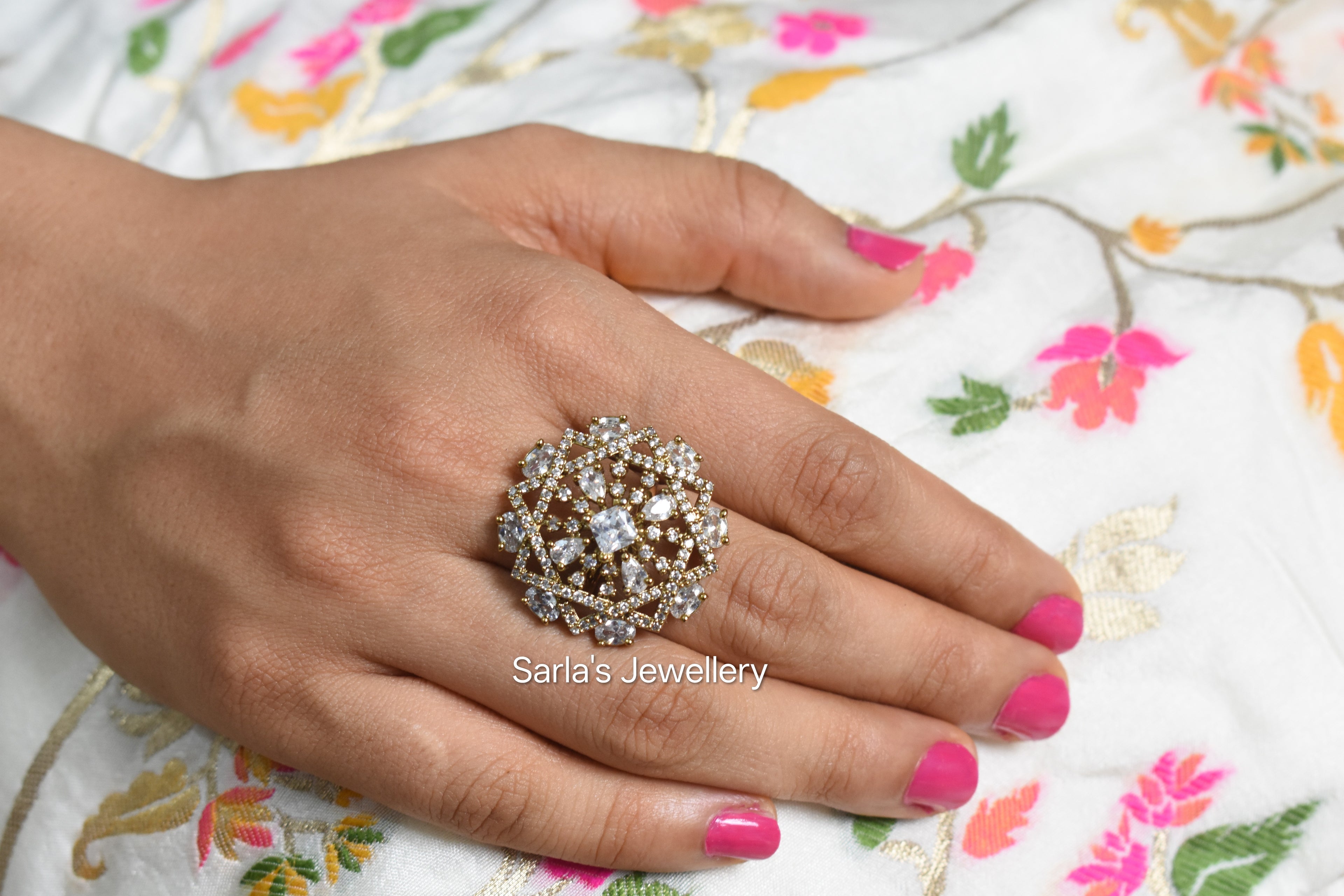 Finger rings
