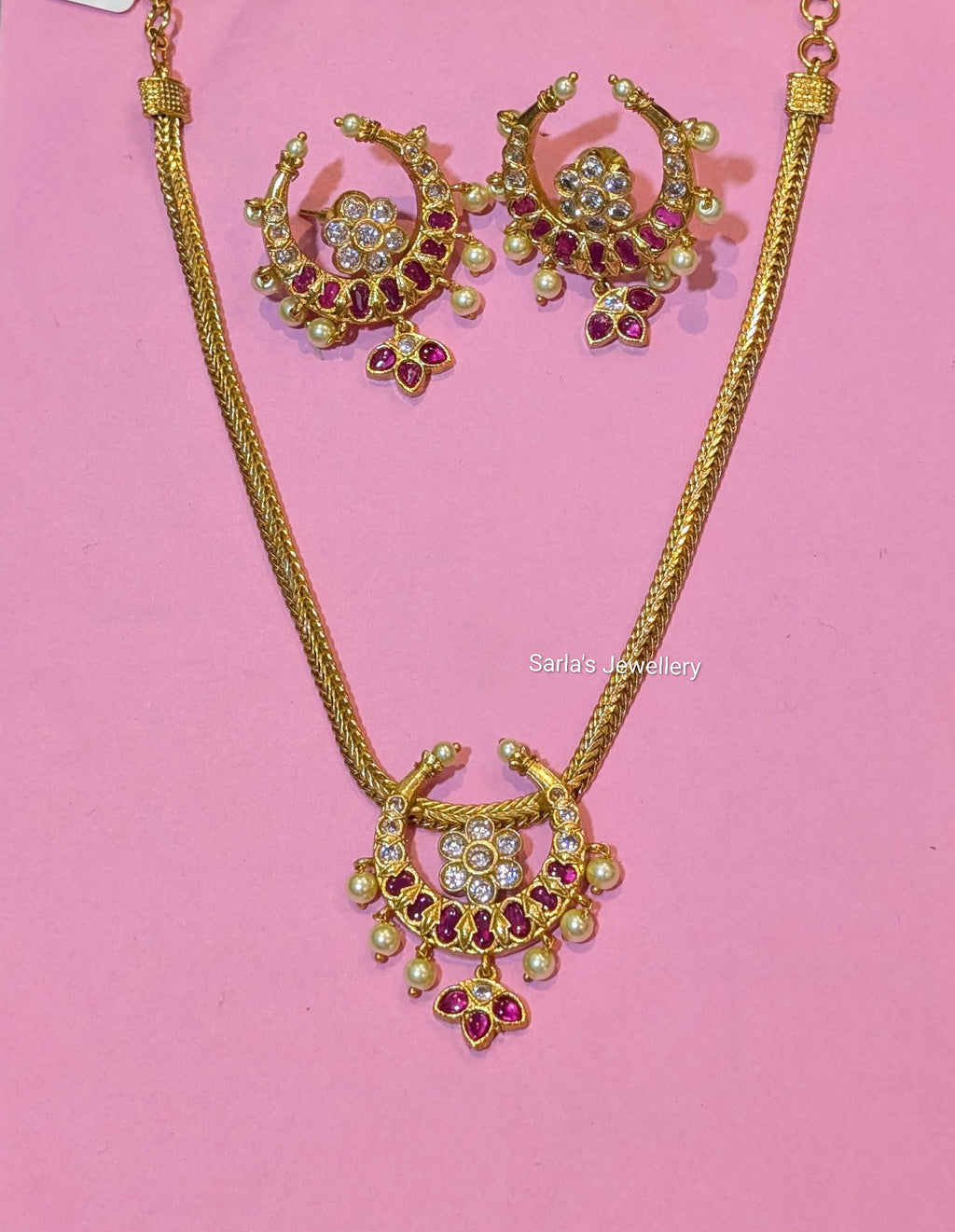 Chandrakor Necklace