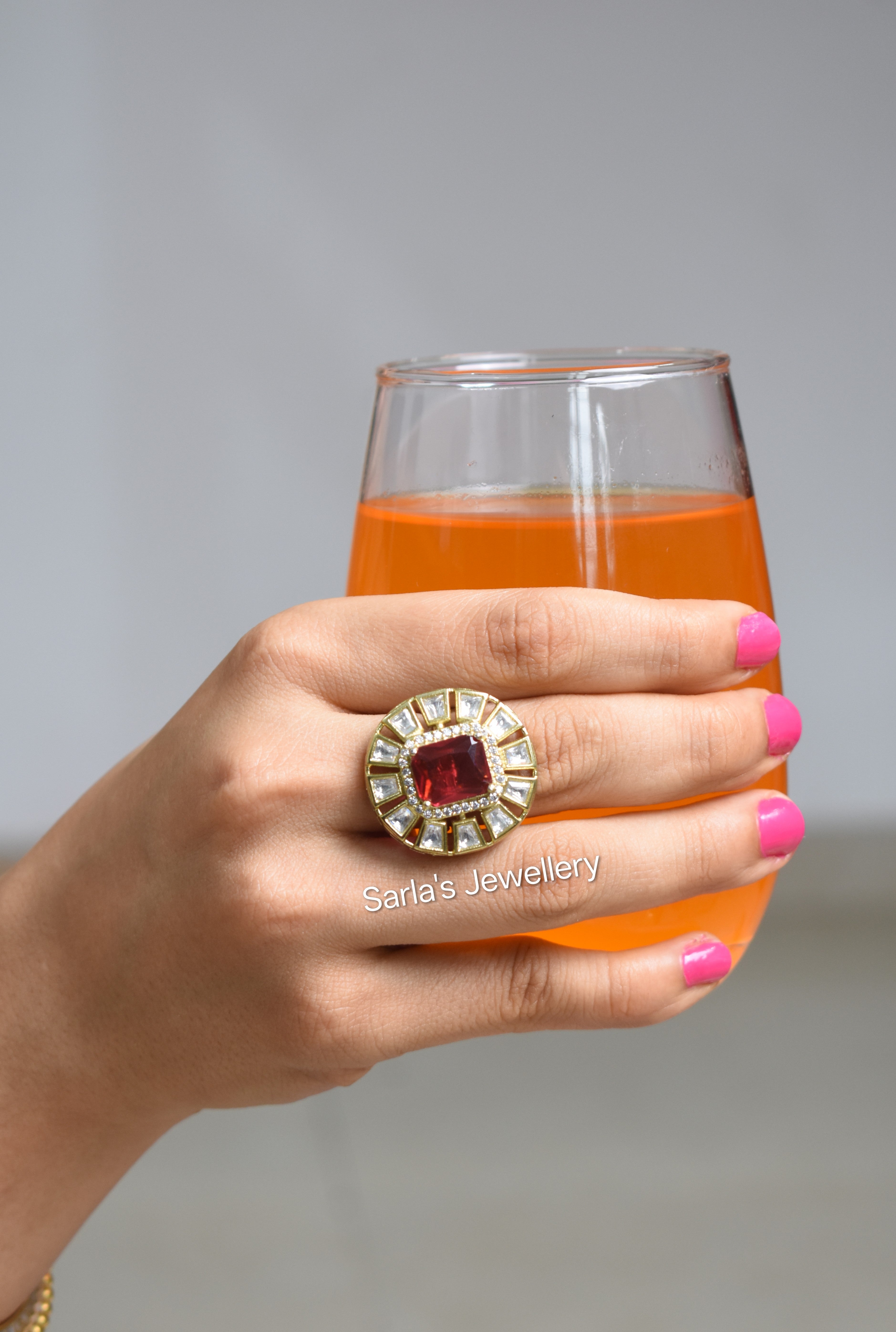 Finger rings